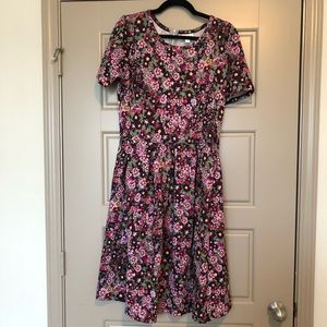 Floral LuLaRoe Amelia dress! NWOT